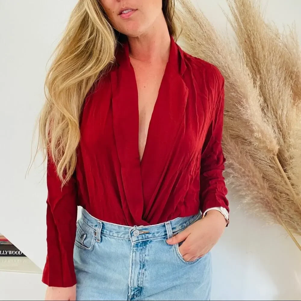 NEW NWT FREE PEOPLE Elsa Long Sleeve Deep Plunge Red Lace Blouse Bodysuit XS